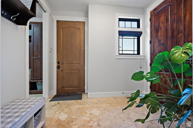 267 E Lucky Star Way, Farmington, UT 84025 - entryway with baseboards