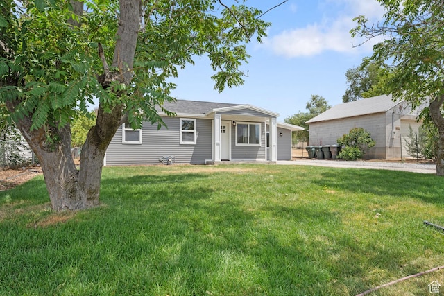 524 N 200 W, Tooele, UT 84074 - view of front of property with a front yard