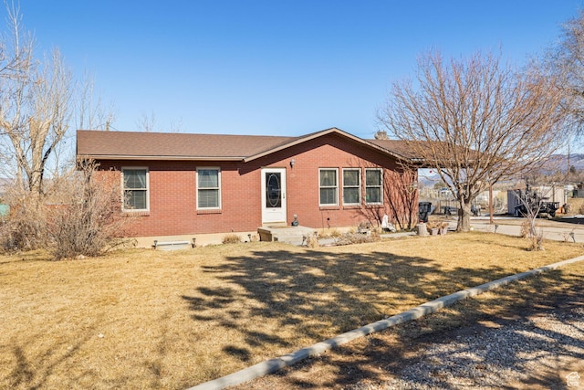 879 E Main St, Mount Pleasant, UT 84647 - single story home with a front yard and brick siding