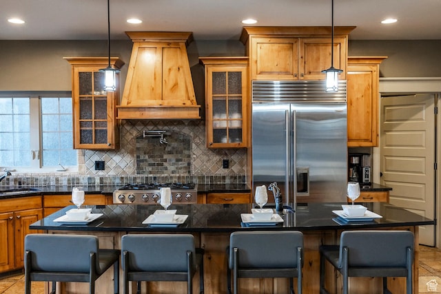 14794 S Vintage View Ln, Draper, UT 84020 - kitchen featuring decorative backsplash, appliances with stainless steel finishes, a sink, a kitchen island, and premium range hood