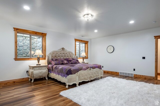 14794 S Vintage View Ln, Draper, UT 84020 - bedroom featuring recessed lighting, visible vents, baseboards, and wood finished floors