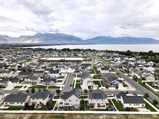 721 S Jubilee Dr, Saratoga Springs, UT 84045 - bird's eye view featuring a residential view and a water and mountain view