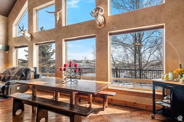 3478 E Porcupine Cir, Garden City, UT 84028 - dining area featuring hardwood / wood-style flooring and baseboards