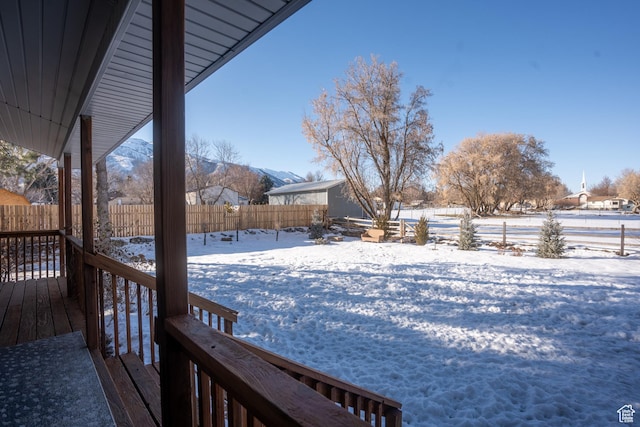 exterior space with fence