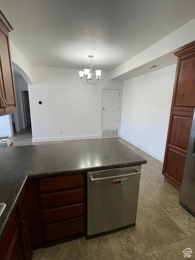 3723 E Rock Creek Rd Unit 7, Eagle Mountain, UT 84005 - kitchen with arched walkways, a peninsula, visible vents, dishwasher, and dark countertops