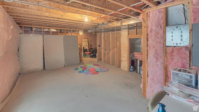 view of unfinished basement