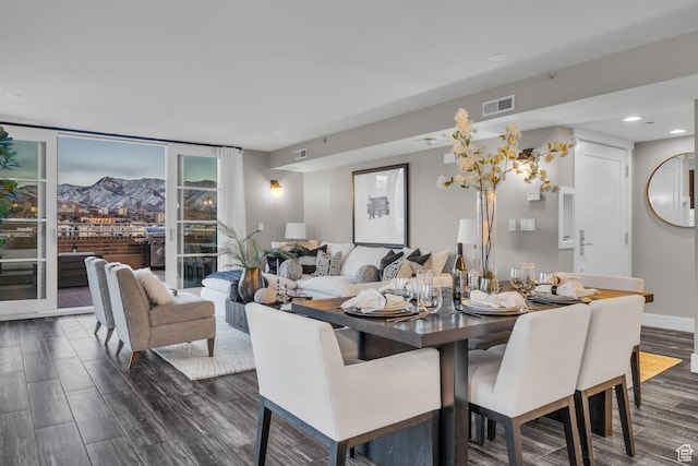 dining space featuring recessed lighting, dark wood finished floors, visible vents, and baseboards