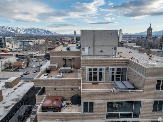 bird's eye view with a mountain view