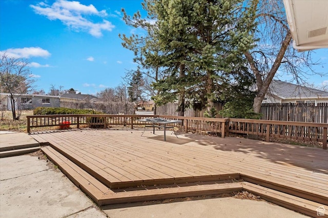 445 W 5100 S, Washington Terrace, UT 84405 - wooden terrace with fence