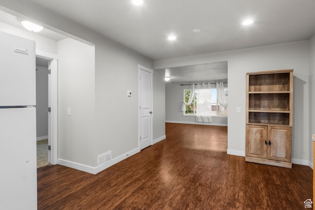 435 W 4800 S, Washington Terrace, UT 84405 - unfurnished room featuring wood finished floors, recessed lighting, and baseboards