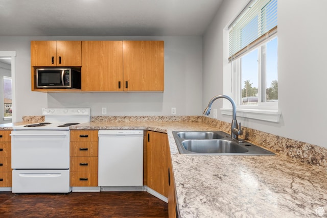 435 W 4800 S, Washington Terrace, UT 84405 - kitchen with white appliances, a sink, plenty of natural light, and dark wood finished floors