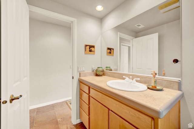 1657 N Kayenta Dr, Ivins, UT 84738 - bathroom featuring vanity, baseboards, and recessed lighting