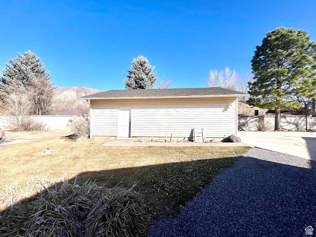 305 N 200 E, Elsinore, UT 84724 - garage with fence