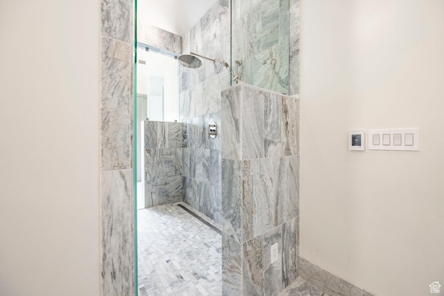 full bathroom featuring a walk in shower