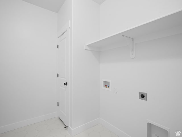 1171 W 800 S Unit 38, Spanish Fork, UT 84660 - laundry room featuring baseboards, washer hookup, hookup for an electric dryer, and laundry area
