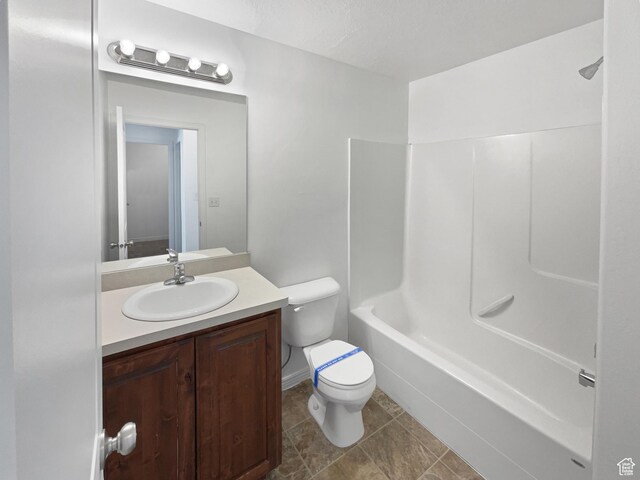 307 W Park View Ln, Spanish Fork, UT 84660 - full bath featuring tub / shower combination, vanity, and toilet