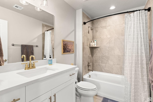 4712 W 2820 S, Hurricane, UT 84737 - bathroom featuring shower / bath combination with curtain, toilet, vanity, and recessed lighting