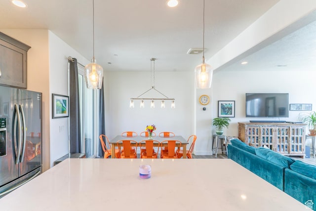 dining room with visible vents and recessed lighting