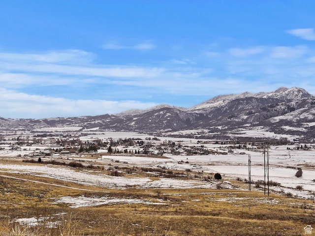 property view of mountains