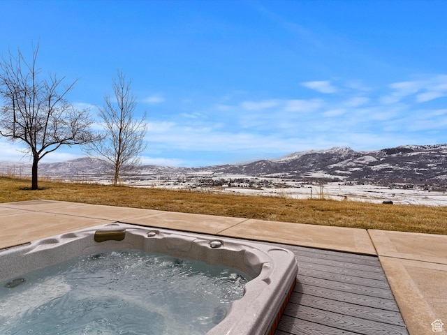 exterior space with a mountain view