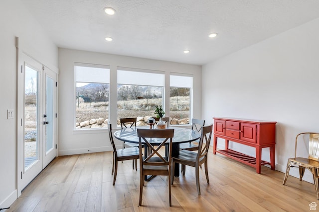 903 E 200 S, Pleasant Grove, UT 84062 - dining room featuring a textured ceiling, recessed lighting, light wood-type flooring, and baseboards