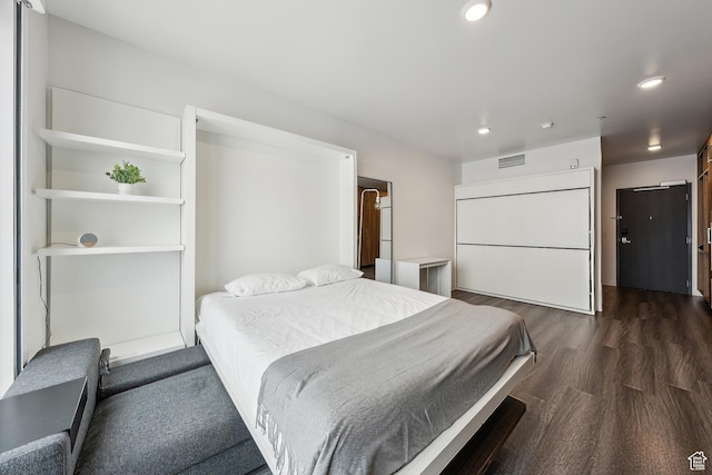2670 W Canyons Resort Dr Unit 325, Park City, UT 84098 - bedroom with dark wood-type flooring, recessed lighting, and visible vents