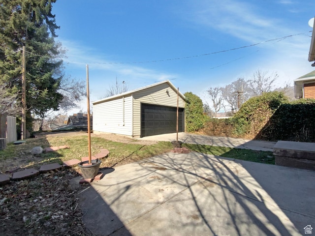view of detached garage