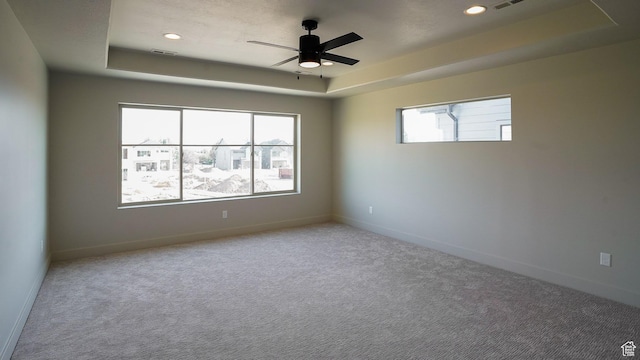 954 W 1880 S, Syracuse, UT 84075 - carpeted spare room featuring a tray ceiling, visible vents, and baseboards