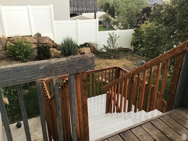deck featuring fence