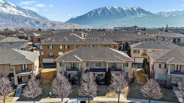 view of mountain feature with a residential view