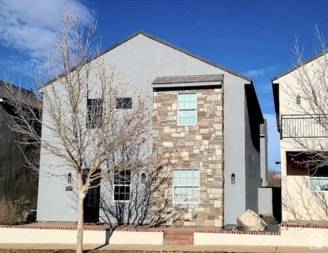4258 W Cambridge Pkwy, Hurricane, UT 84737