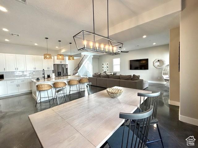 4258 W Cambridge Pkwy, Hurricane, UT 84737