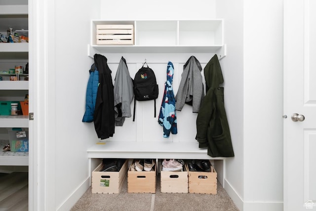 637 S 4th W, Preston, ID 83263 - mudroom featuring baseboards and carpet floors