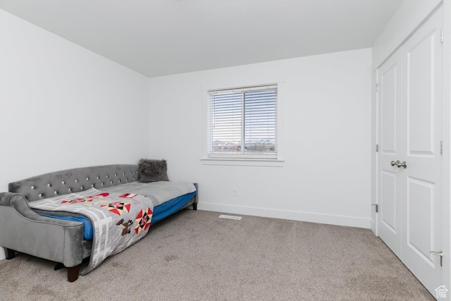 637 S 4th W, Preston, ID 83263 - sitting room with carpet and baseboards