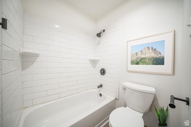 full bathroom with bathtub / shower combination and toilet
