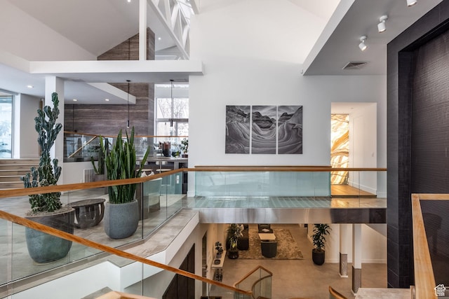 3826 E Thousand Oaks Cir, Salt Lake City, UT 84124 - building lobby featuring visible vents