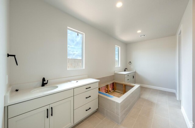 1519 N Horizon Pkwy Unit 98, Washington, UT 84780 - bathroom featuring vanity, recessed lighting, tile patterned floors, and baseboards