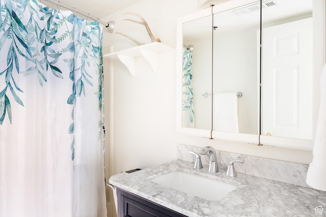525 S 900 E Unit C1, Salt Lake City, UT 84102 - bathroom featuring a shower with curtain and vanity