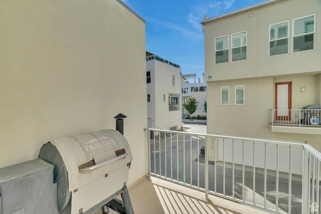 balcony featuring grilling area