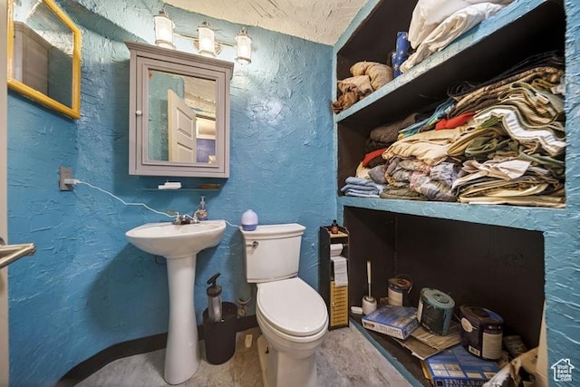 204 W Crescent View Ln N Unit 111, Tooele, UT 84074 - half bathroom with a textured wall and toilet