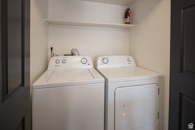 3246 E Fairway Loop, Moab, UT 84532 - clothes washing area with laundry area and washer and clothes dryer