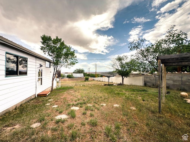 138 W 100 N, East Carbon, UT 84520 - view of yard
