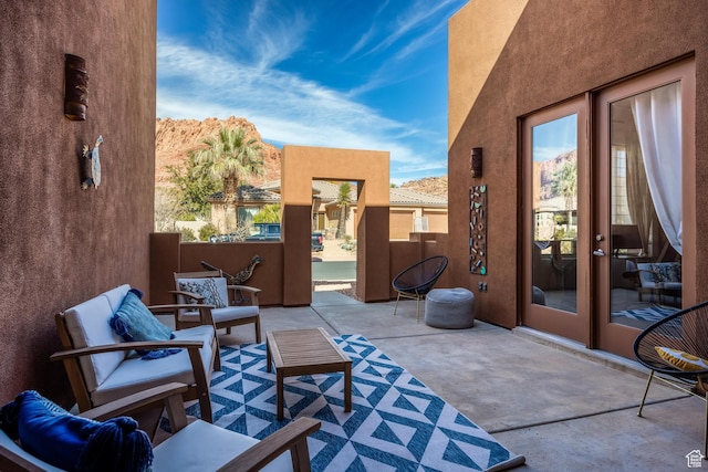 view of patio featuring an outdoor hangout area