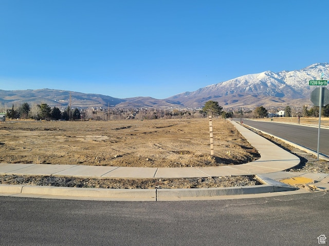 5964 W 11200 N Unit 02, Highland, UT 84003