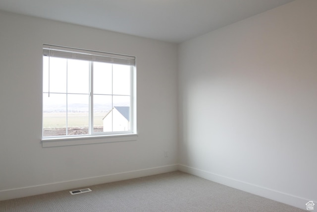 729 E 1250 S, Hyrum, UT 84319 - empty room featuring light carpet and baseboards