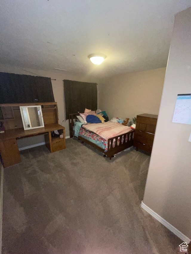 564 W 475 N, Clearfield, UT 84015 - carpeted bedroom featuring baseboards