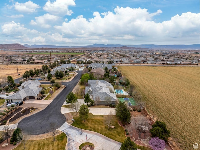 2950 S Old Farm Rd, Washington, UT 84780 - bird's eye view with a mountain view