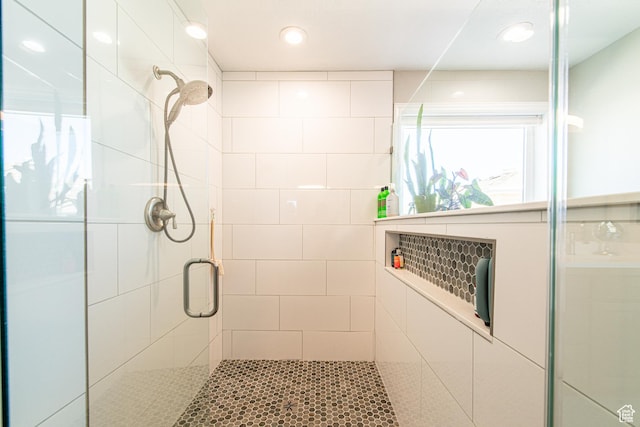 1027 S 920 W, Hurricane, UT 84737 - full bathroom with a shower stall