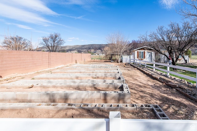 1027 S 920 W, Hurricane, UT 84737 - view of yard with fence and a garden