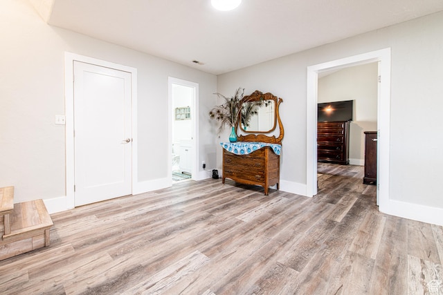 1027 S 920 W, Hurricane, UT 84737 - interior space featuring light wood-style flooring and baseboards